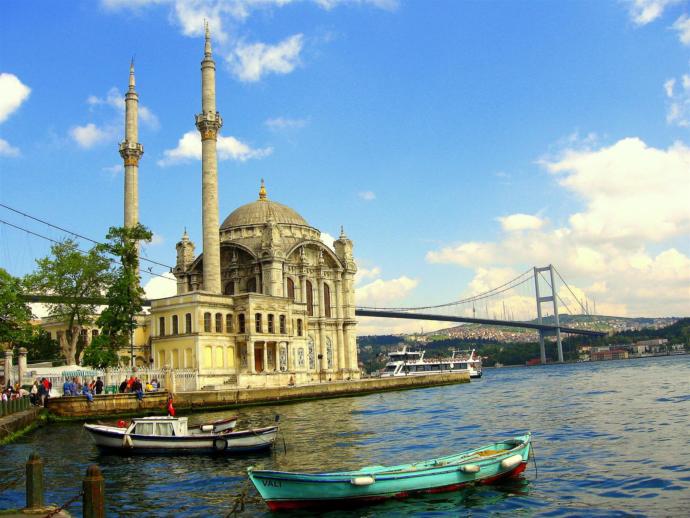Bayram Sebebiyle Sakinleşen Istanbul'un Keyfini Çıkarmak İsteyenler İçin En Müthiş Rotalar!