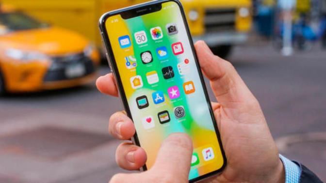 Apple Markasının Alınabilirliğini Yitirmesi: Steve Jobs Öldü, iPhone Bitti!