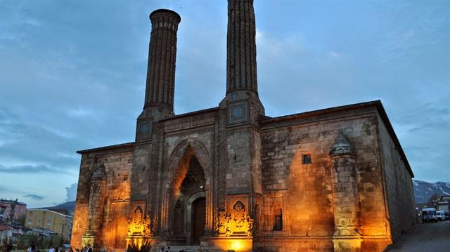 Kışın Tatile Gitmeye Heveslendirecek 3 Şehir!
