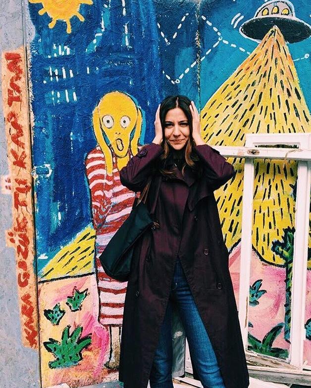 Kafkaokur Dergisinin Genç Yazarı Nihan Özkoçak’la Ağustos Güneşi Sıcaklığında Bir Sohbet!