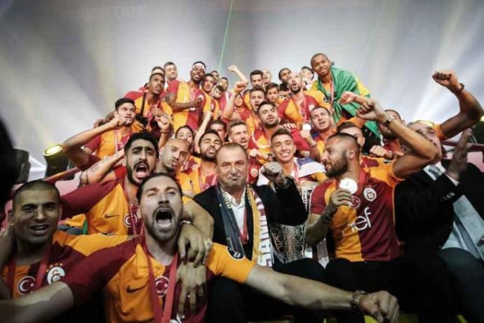 Galatasarayın Şeker Gibi Şampiyonlar Ligi Kurası ve En Tatlı Yankıları