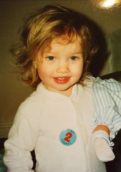 Guzellikleri Cocukluklarindan Belli Olan 14 Unlu Kadin Kizlarsoruyor