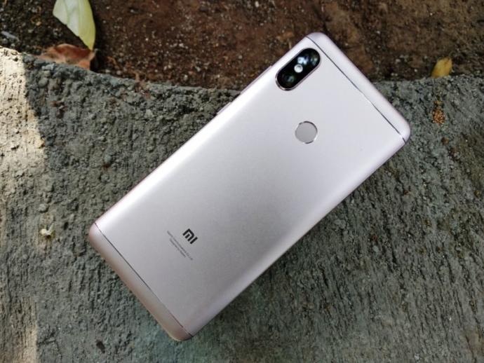 Akıllı Telefonlarda Kim Daha Dayanıklı?