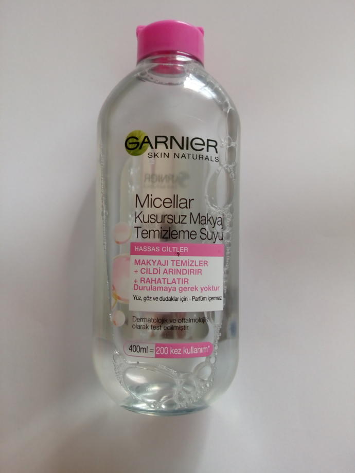 Kesinlikle Denemeniz Gereken Bir Ürün: Garnier Micellar Makyaj Temizleme Suyunu Anlatıyorum