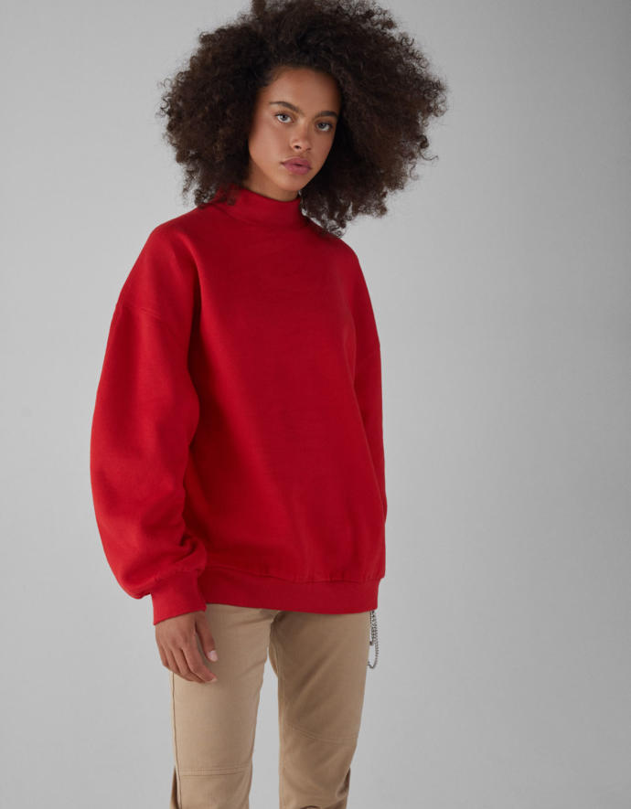 Bershka Dik Yaka Sweatshirt