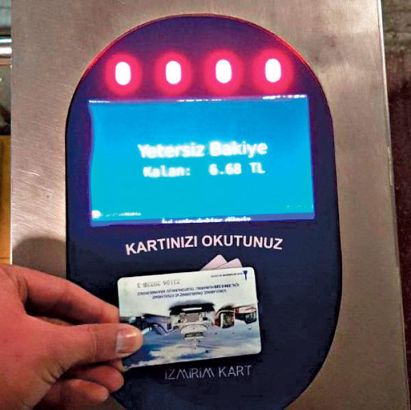 Gerçek Bir İzmirli'nin Hayatına Kazınmış Sesler Nelerdir?