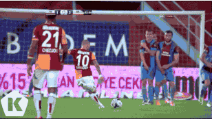 Attıkları Muhteşem Frikik Golleriyle Tanınan Bazı Futbolcular