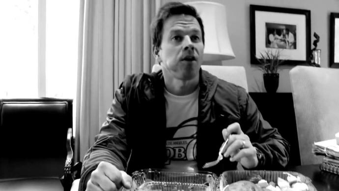 Ünlü Aktör Mark Wahlberg Formunu Korumasının Sırlarını Açıkladı
