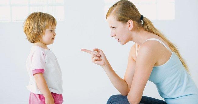 Çocuk Yetiştirirken Görülen Hatalı Davranışlar Nelerdir?