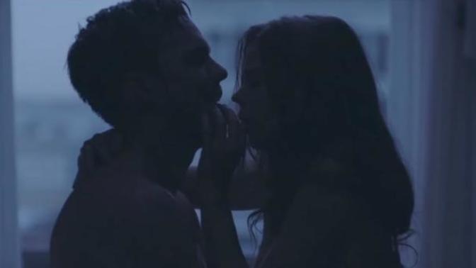 Cinsellikten Aşk Doğar mıydı? Her Gencin Kesinlikle İzlemesi Gereken Bir Film: (Newness) Yenilik Tutkusu!