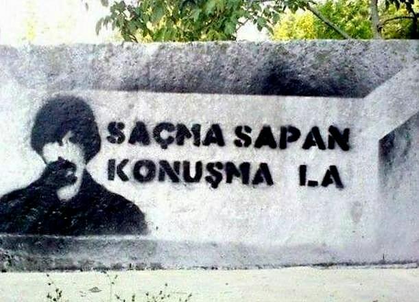Ülkemizde Paylaşım Rekorları Kıran, Birbirinden Özlü ve Ünlü Duvar Yazıları Neler?