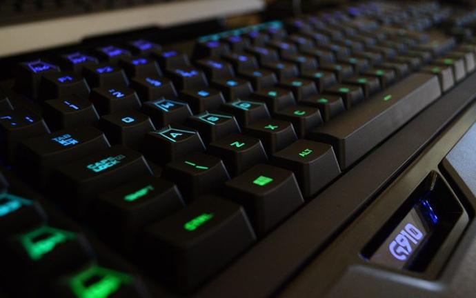 Logitech G910 Orion Spectrum
