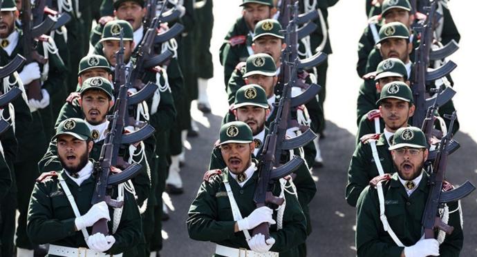 İsrail'i Kurtarma Operasyonu Resmen Başladı: Suudi Arabistan İran Cumhurbaşkanı Ve Askerlerini Silahla Taradı. 24 Asker Öldü