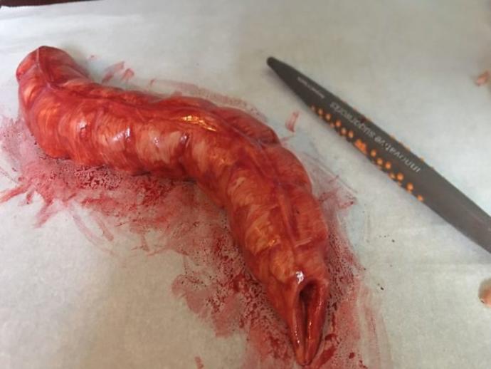 Yemek İçin Cesaret İsteyen 10 Ürpertici Tatlı