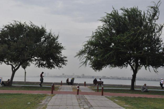 Kasırga uyarısının yapılmasıyla birlikte özellikle Ege ve Marmara bölgelerinde bir dizi önlem alındı.