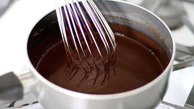 Browni Tadında Nefis Bir Islak Kek Tarifi!