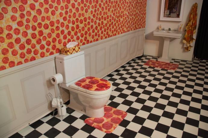 Pizza tuvalet