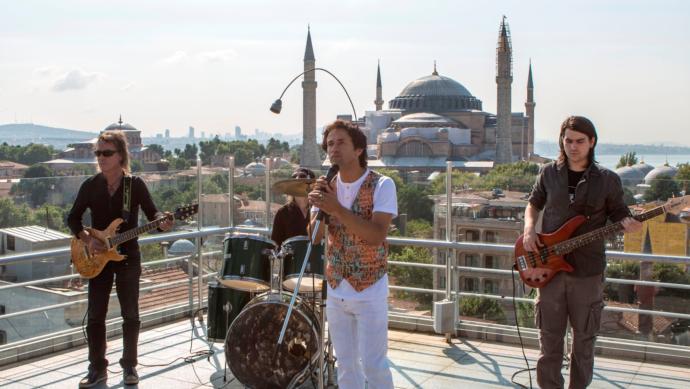 Diyanet Rockçı İmamı Meslekten İhraç Etti Ortalık Karıştı: Ahmet Muhsin Tüzer Tüm Gerçekleri KizlarSoruyorda Açıklıyor