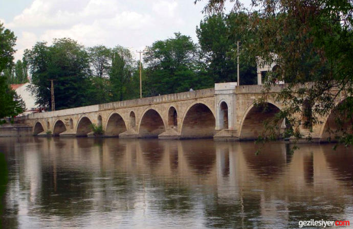 Ciğeri İle Ünlü Edirne'de Mutlaka Görülmesi Gereken 6 Mekan!