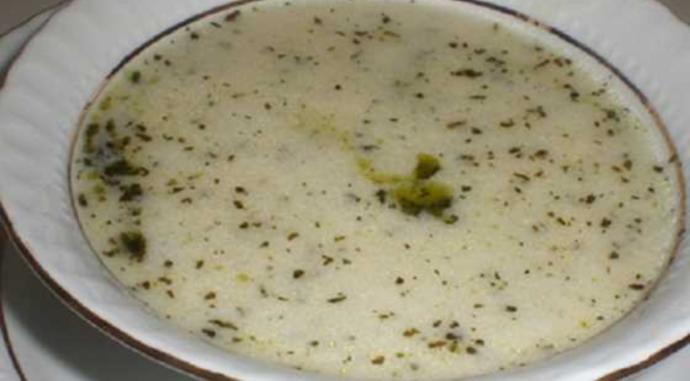 Kısa Sürede Yapılan Kolay Çorba: Yayla Çorbası Tarifi!
