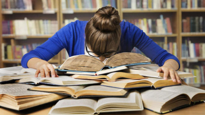 Ders Çalışırken Ezber Yapmanızı Kolaylaştıracak İpuçları Nelerdir?