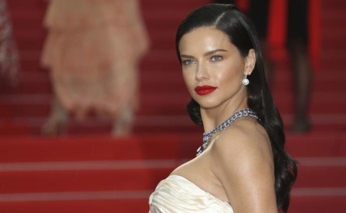 2018 Cannes Kırmızı Halının En Dikkat Çeken Makyajları!