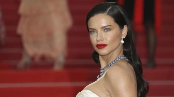 2018 Cannes Kırmızı Halının En Dikkat Çeken Makyajları!