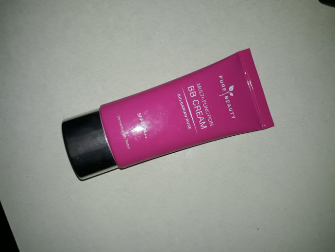 Makyaj ile Cam Gibi Bir Cilde Nasıl Sahip Olunur?