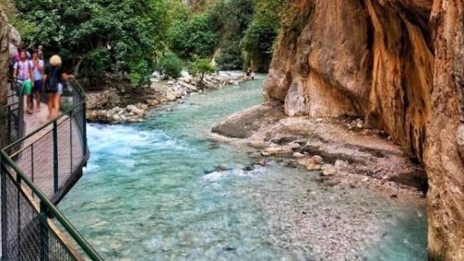 Ülkemizde Gezip Görülmesi Gereken Güzide Mekanlar