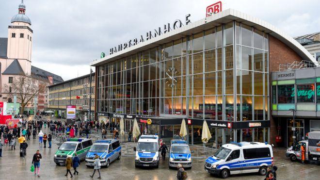 Köln'de Bir Tren Garında Rehine Krizi Yaşandı