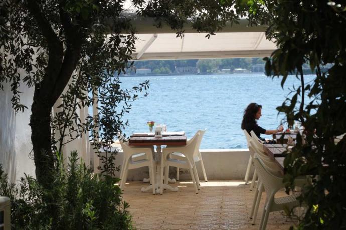 Sevgilinize Unutulmayacak Bir Gece Sunacağınız İstanbul'un En Güzel Manzaralı 9 Yemek Mekanı
