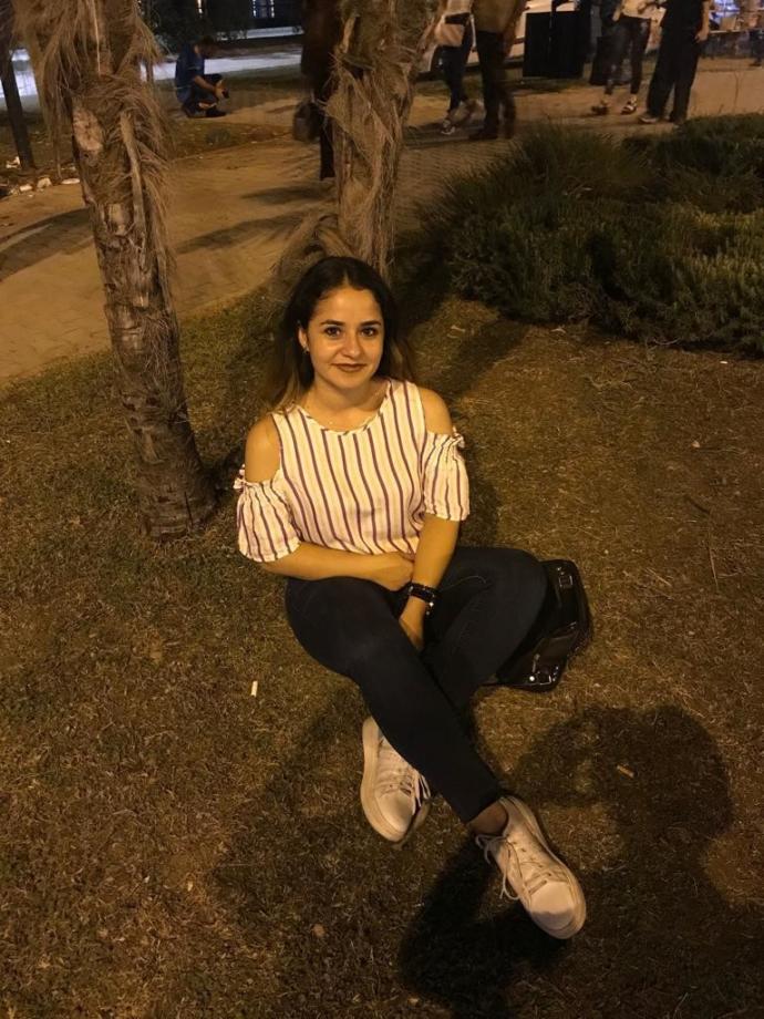 KizlarSoruyor Fenomen Röportajları Devam Ediyor! Bu Haftaki Konuğumuz: küçükabla