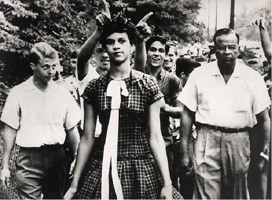 Dünya'ya Damgasını Vurmuş En İyi ''O AN'' Fotoğrafları