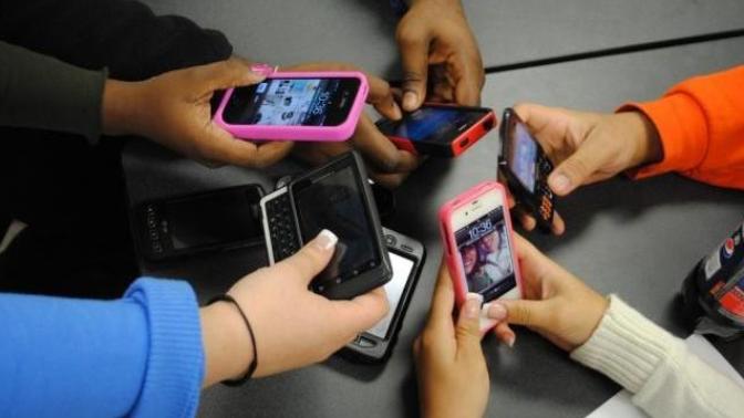 Yeni Bir Telefon Almayı Düşünenler için Dikkat Edilmesi Gereken 5 Önemli Özellik!