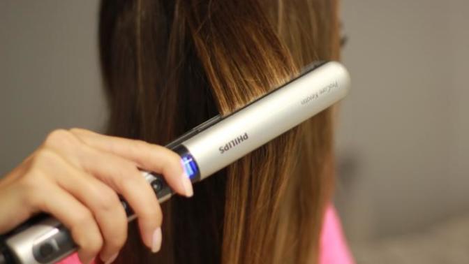 Saçlarınıza Kolayca Şekil Vermenizi Sağlayacak Philips ProCare Keratin Saç Düzleştiricisini Değerlendiriyorum!