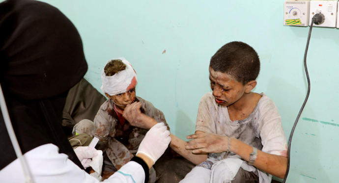 Yemende savunmasız &ccedil;ocuklara f&uuml;ze ile saldırdı. 50den fazla &ccedil;ocuk &ouml;ld&uuml;.