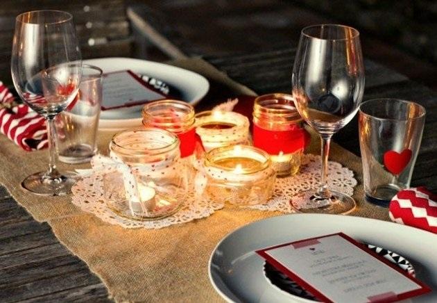 Beylerin Romantik Sofra Hazırlamasına Yardımcı Pratik Milföy Börek Tarifi