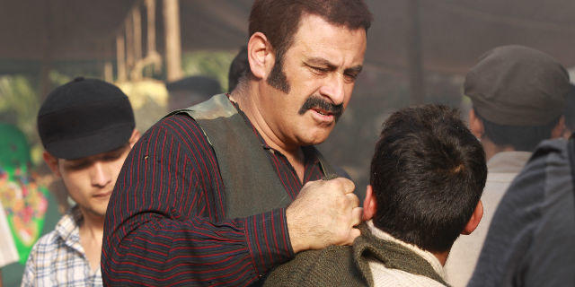 Turgut Tunçalp. Baba rolü Mehmet Akbas