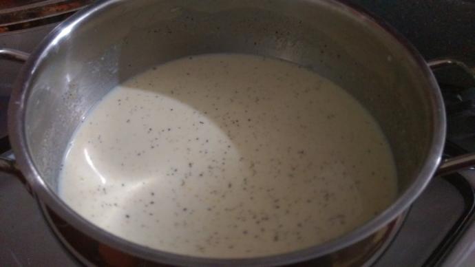 Dışarıda Yediklerinizin Tadını Unutturacak Körili Beşamel Soslu Tavuk Tarifi