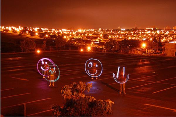 Uzun Pozlama Tekniğiyle Işık Oyunlarının Birleştiği Muhteşem Fotoğraflar!