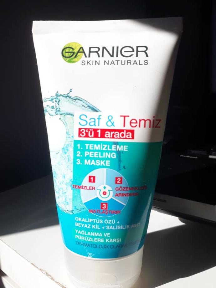 Garnier Saf ve Temiz 3'ü 1 Arada Temizleme, Peeling ve Maske