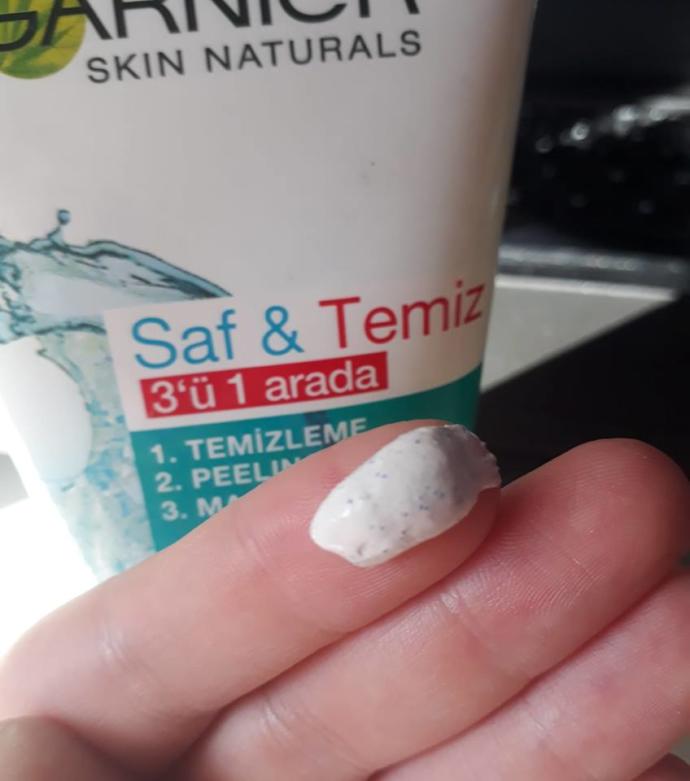Garnier Saf ve Temiz 3'ü 1 Arada Temizleme, Peeling ve Maske