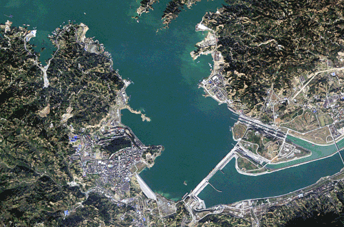 Topladığı 39 Trilyon Kilo Su İle Dünyanın Dönüş Hızını Yavaşlatan Üç Geçit Barajı (Three Gorges Dam)!