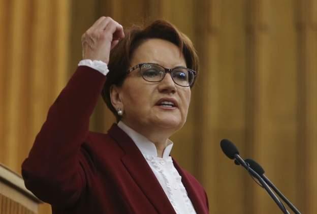 Meral Akşener Cumhurbaşkanı Maaşına Yapılan Zammı Sert Dille Eleştirdi