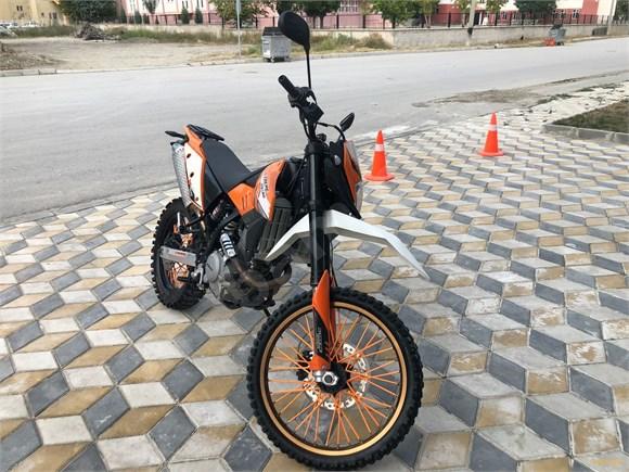 Yollarda ve Dağlarda Sınır Tanımayan Canavar: MONDİAL 250 X-Treme Enduro