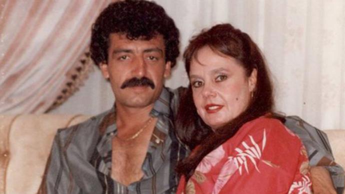 Müslüm Gürses ve birick eşi.