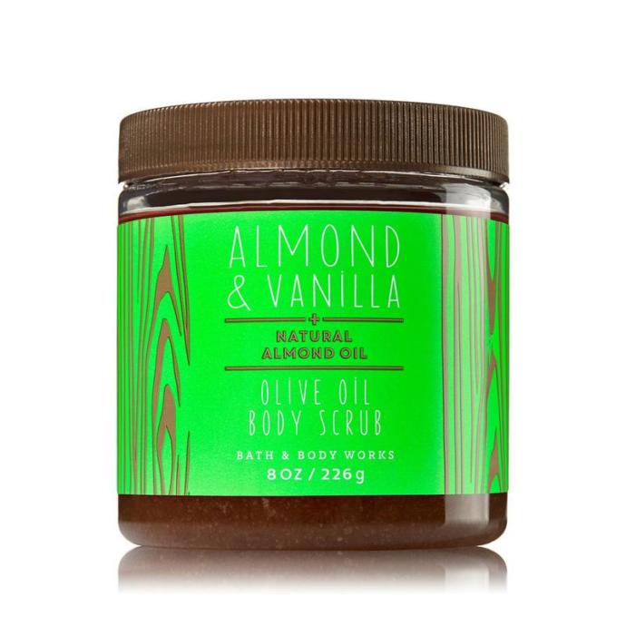 Bath&Body Works Almond Vanilla Vücut Scrub'ı