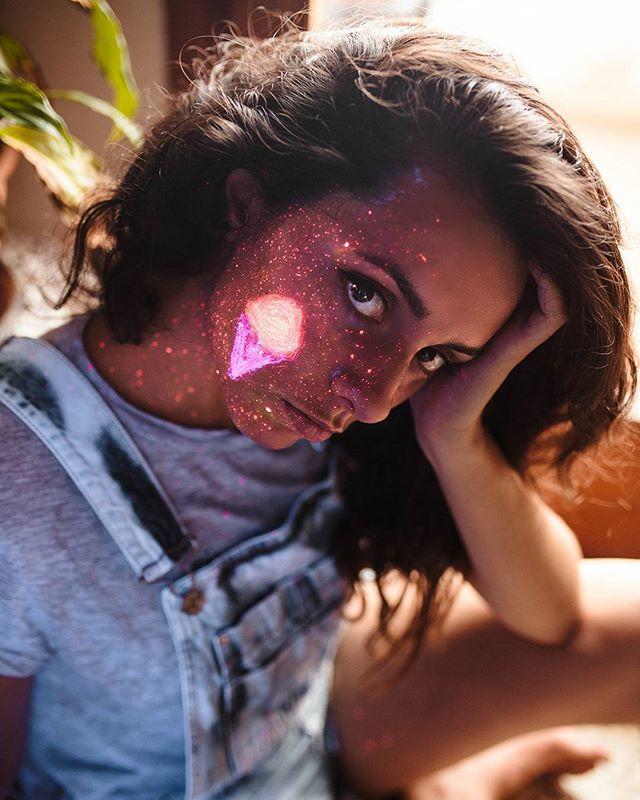 Neon Renkler İle Estetiğin Birleştiği Harika Portre Fotoğrafları!