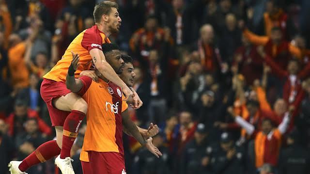 Galatasaray 2 Fenerbahçe 2!
