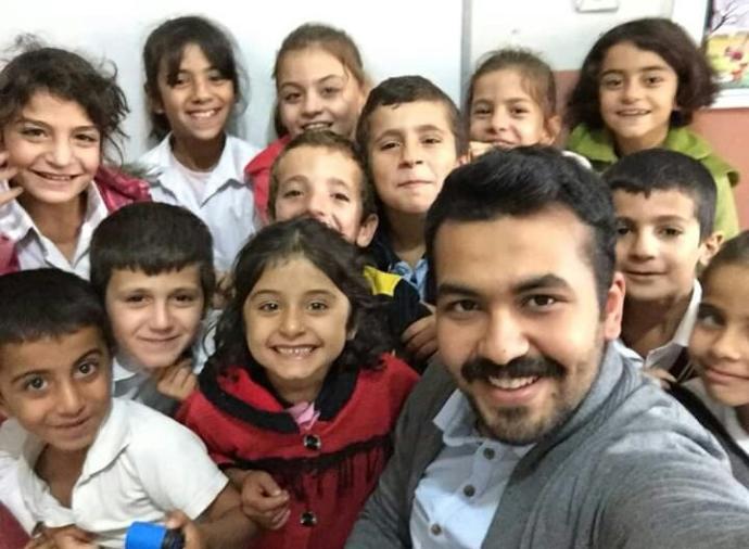 Türkiye Bu Öğretmeni Konuşuyor